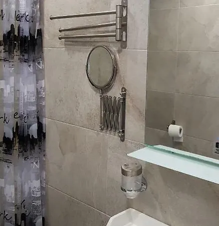 Luxury 2 Bedroom 50 M From Apartament *