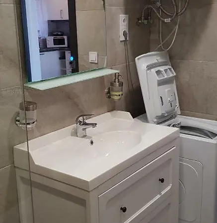Luxury 2 Bedroom 50 M From Mogan
