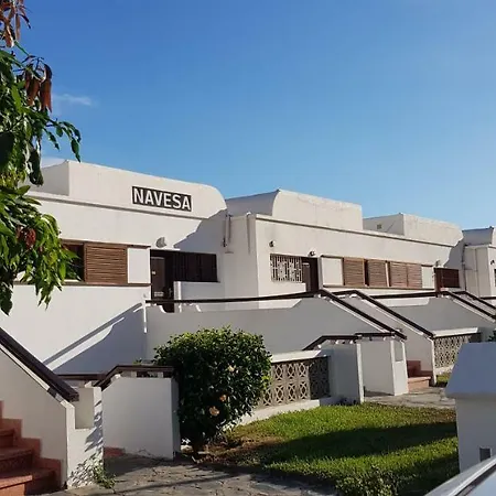 Apartament Luxury 2 Bedroom 50 M From